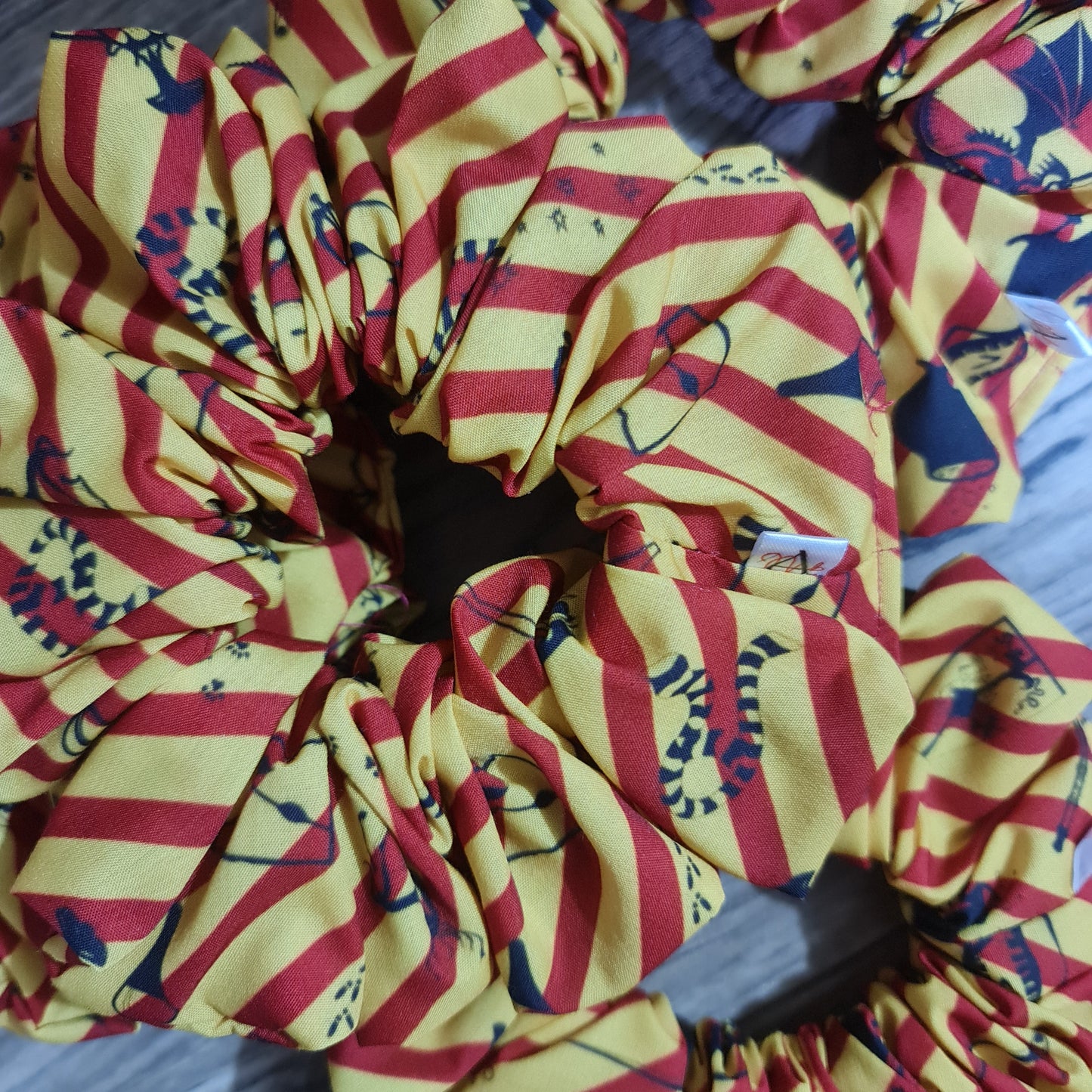 Gryffindor | Harry Potter Scrunchies (XL)