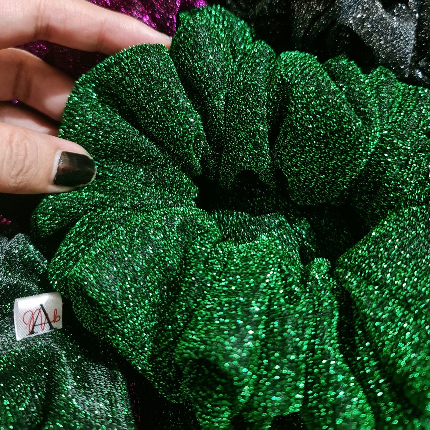 TINK | Sparkling Scrunchies